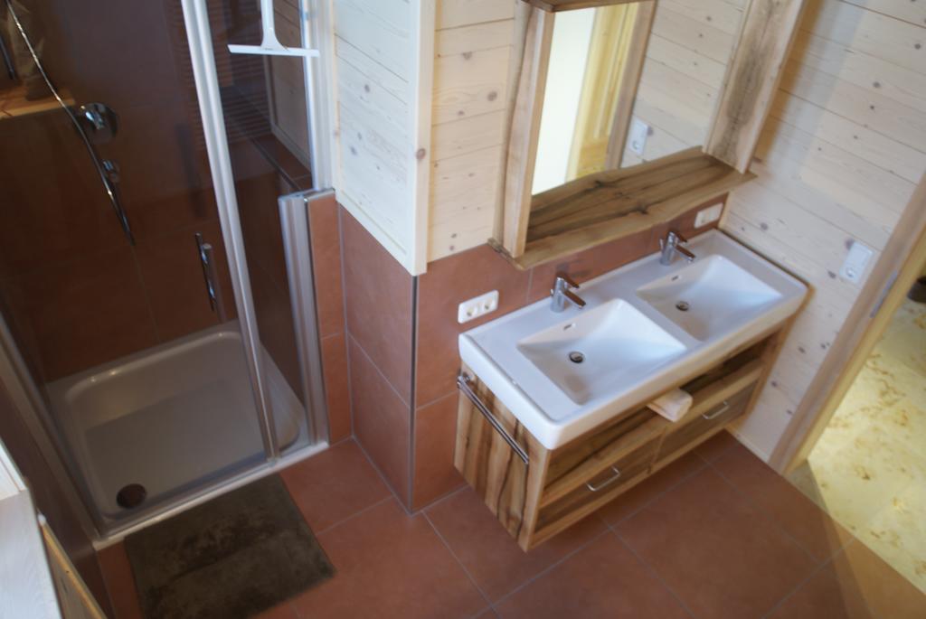 Steinbach am Ziehberg Ferienhaus Schwarzenbach חדר תמונה